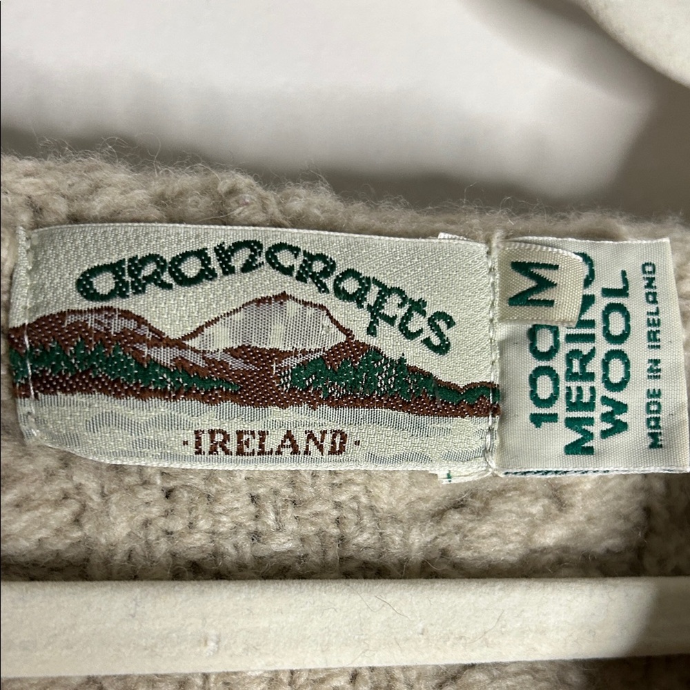 AranCrafts Ireland Cable Hooded Knit Zip Sweater in Cream SZ S - Picture 2 of 7